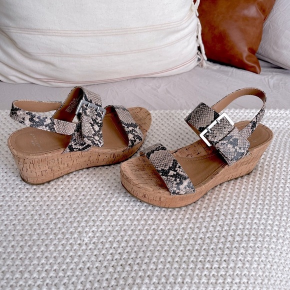 new directions Shoes - New Directions Cork Platform Snakeskin Sandals